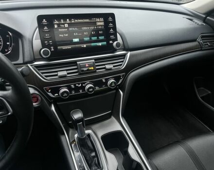 Черный Хонда Аккорд, объемом двигателя 1.5 л и пробегом 120 тыс. км за 19000 $, фото 8 на Automoto.ua