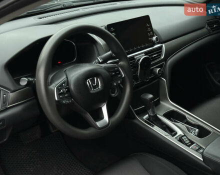 Черный Хонда Аккорд, объемом двигателя 1.5 л и пробегом 79 тыс. км за 15900 $, фото 17 на Automoto.ua