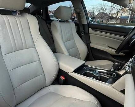 Черный Хонда Аккорд, объемом двигателя 1.5 л и пробегом 78 тыс. км за 21000 $, фото 34 на Automoto.ua