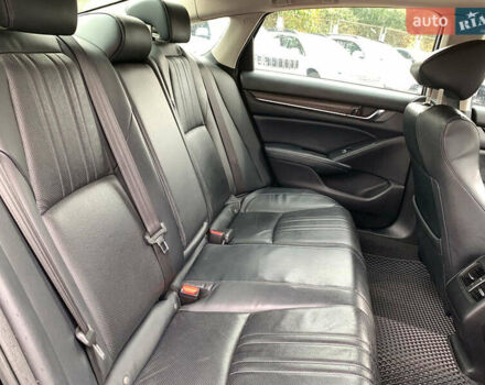 Черный Хонда Аккорд, объемом двигателя 2 л и пробегом 145 тыс. км за 19990 $, фото 28 на Automoto.ua