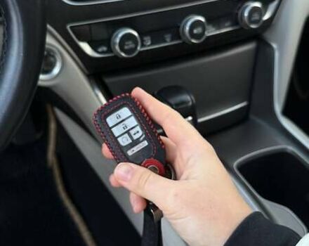 Черный Хонда Аккорд, объемом двигателя 1.5 л и пробегом 78 тыс. км за 21000 $, фото 21 на Automoto.ua