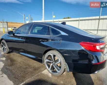 Чорний Хонда Аккорд, об'ємом двигуна 1.5 л та пробігом 116 тис. км за 4300 $, фото 4 на Automoto.ua