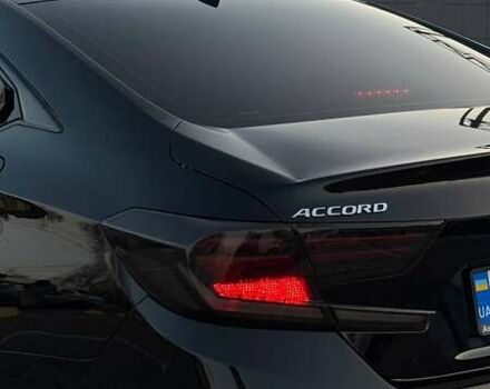 Черный Хонда Аккорд, объемом двигателя 1.5 л и пробегом 78 тыс. км за 21000 $, фото 15 на Automoto.ua