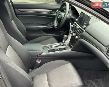 Черный Хонда Аккорд, объемом двигателя 1.5 л и пробегом 79 тыс. км за 15600 $, фото 21 на Automoto.ua