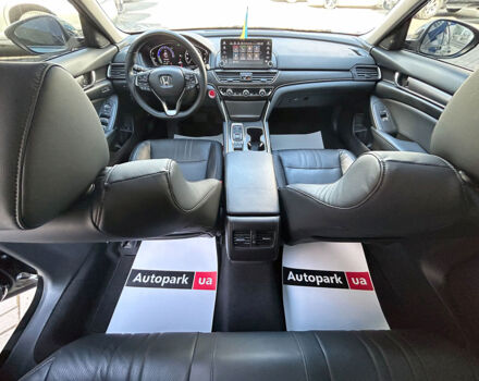 Чорний Хонда Аккорд, об'ємом двигуна 2 л та пробігом 58 тис. км за 24990 $, фото 18 на Automoto.ua