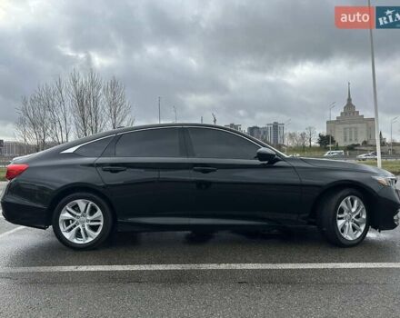 Черный Хонда Аккорд, объемом двигателя 1.5 л и пробегом 126 тыс. км за 15500 $, фото 6 на Automoto.ua