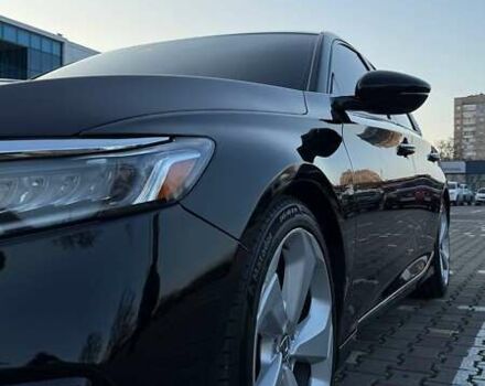 Черный Хонда Аккорд, объемом двигателя 1.5 л и пробегом 78 тыс. км за 21000 $, фото 3 на Automoto.ua