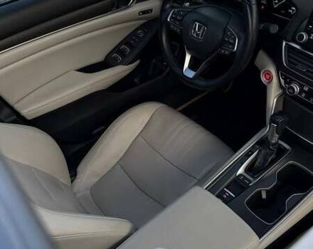 Черный Хонда Аккорд, объемом двигателя 1.5 л и пробегом 78 тыс. км за 21000 $, фото 37 на Automoto.ua