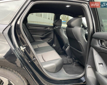 Черный Хонда Аккорд, объемом двигателя 1.5 л и пробегом 113 тыс. км за 18500 $, фото 15 на Automoto.ua