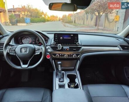 Черный Хонда Аккорд, объемом двигателя 1.5 л и пробегом 91 тыс. км за 17000 $, фото 17 на Automoto.ua