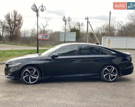 Черный Хонда Аккорд, объемом двигателя 1.5 л и пробегом 113 тыс. км за 18500 $, фото 4 на Automoto.ua