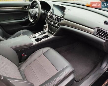 Черный Хонда Аккорд, объемом двигателя 1.5 л и пробегом 91 тыс. км за 17000 $, фото 13 на Automoto.ua