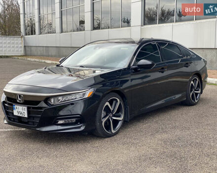 Черный Хонда Аккорд, объемом двигателя 1.5 л и пробегом 113 тыс. км за 18500 $, фото 3 на Automoto.ua