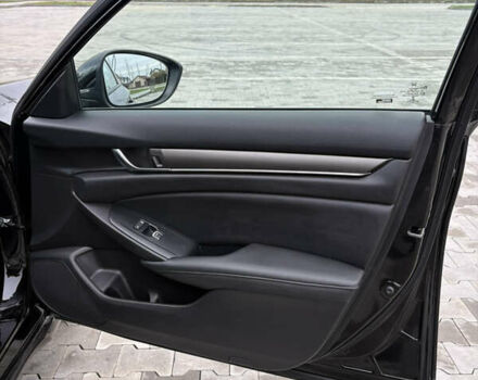 Черный Хонда Аккорд, объемом двигателя 1.99 л и пробегом 108 тыс. км за 21999 $, фото 22 на Automoto.ua