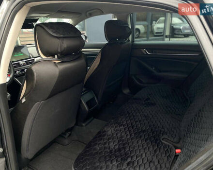 Черный Хонда Аккорд, объемом двигателя 1.5 л и пробегом 43 тыс. км за 21500 $, фото 6 на Automoto.ua