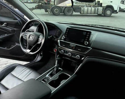 Черный Хонда Аккорд, объемом двигателя 1.5 л и пробегом 60 тыс. км за 19900 $, фото 23 на Automoto.ua