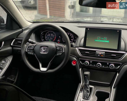 Черный Хонда Аккорд, объемом двигателя 1.5 л и пробегом 43 тыс. км за 21500 $, фото 8 на Automoto.ua