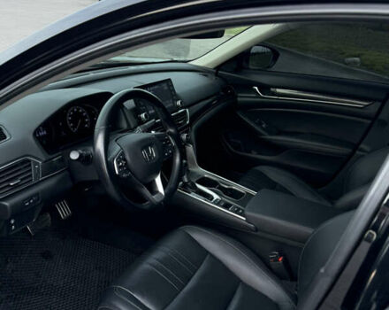 Черный Хонда Аккорд, объемом двигателя 1.5 л и пробегом 60 тыс. км за 19900 $, фото 15 на Automoto.ua