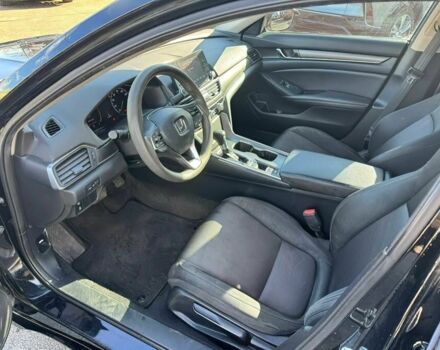 Чорний Хонда Аккорд, об'ємом двигуна 1.5 л та пробігом 50 тис. км за 13200 $, фото 7 на Automoto.ua