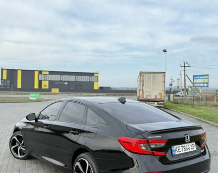 Черный Хонда Аккорд, объемом двигателя 1.5 л и пробегом 60 тыс. км за 19900 $, фото 1 на Automoto.ua