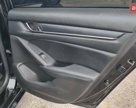 Черный Хонда Аккорд, объемом двигателя 1.5 л и пробегом 49 тыс. км за 20500 $, фото 28 на Automoto.ua