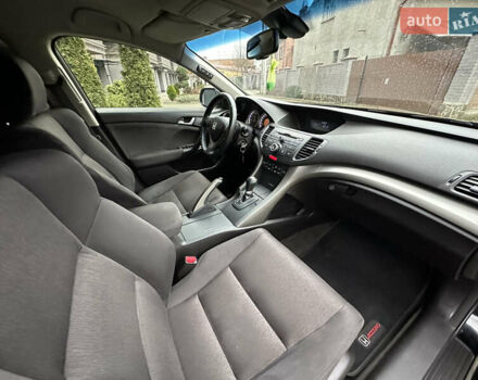 Чорний Хонда Аккорд, об'ємом двигуна 2 л та пробігом 253 тис. км за 7399 $, фото 32 на Automoto.ua