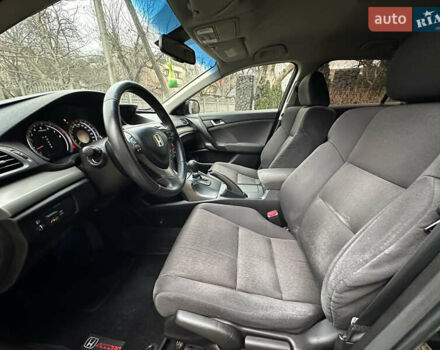 Чорний Хонда Аккорд, об'ємом двигуна 2 л та пробігом 253 тис. км за 7399 $, фото 29 на Automoto.ua