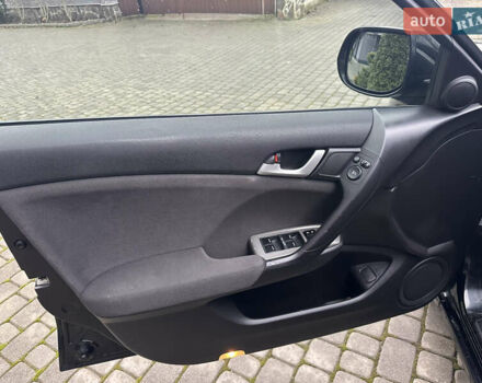 Чорний Хонда Аккорд, об'ємом двигуна 2 л та пробігом 253 тис. км за 7399 $, фото 37 на Automoto.ua