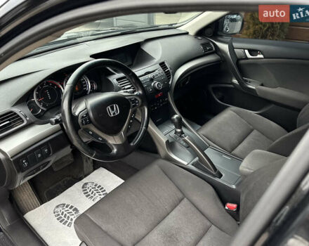 Черный Хонда Аккорд, объемом двигателя 2.2 л и пробегом 175 тыс. км за 10200 $, фото 24 на Automoto.ua
