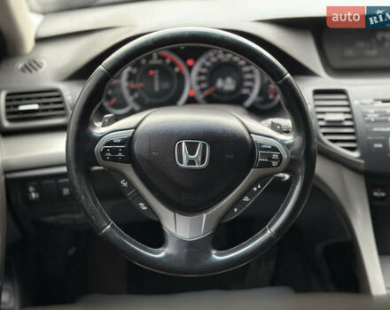 Черный Хонда Аккорд, объемом двигателя 2.2 л и пробегом 175 тыс. км за 10200 $, фото 28 на Automoto.ua