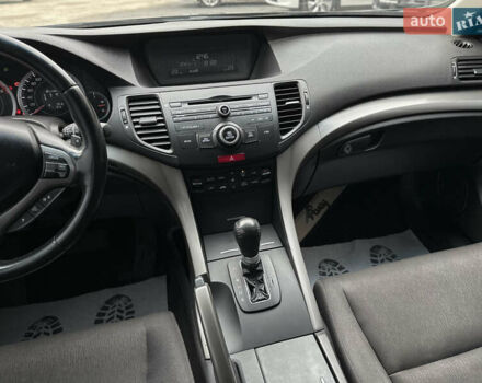 Черный Хонда Аккорд, объемом двигателя 2.2 л и пробегом 175 тыс. км за 10200 $, фото 34 на Automoto.ua