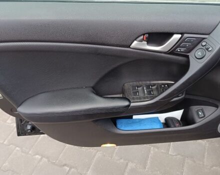 Чорний Хонда Аккорд, об'ємом двигуна 2 л та пробігом 340 тис. км за 8000 $, фото 8 на Automoto.ua