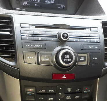 Черный Хонда Аккорд, объемом двигателя 2.2 л и пробегом 175 тыс. км за 9500 $, фото 11 на Automoto.ua