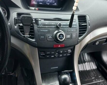 Черный Хонда Аккорд, объемом двигателя 2.2 л и пробегом 206 тыс. км за 9800 $, фото 7 на Automoto.ua