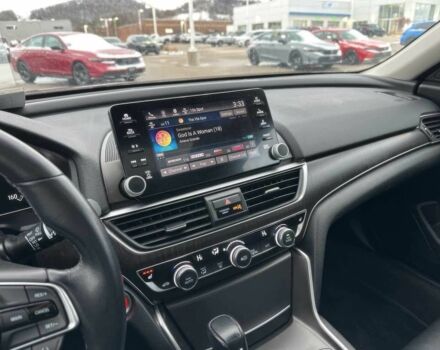 Черный Хонда Аккорд, объемом двигателя 1.5 л и пробегом 35 тыс. км за 10300 $, фото 6 на Automoto.ua