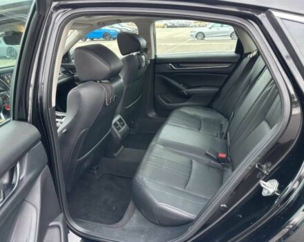 Черный Хонда Аккорд, объемом двигателя 1.5 л и пробегом 35 тыс. км за 10300 $, фото 9 на Automoto.ua