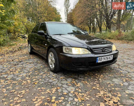 Черный Хонда Аккорд, объемом двигателя 1.85 л и пробегом 333 тыс. км за 2950 $, фото 1 на Automoto.ua