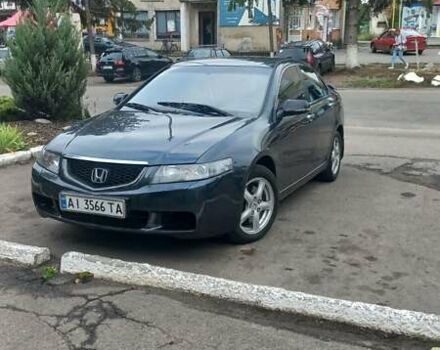Черный Хонда Аккорд, объемом двигателя 2 л и пробегом 211 тыс. км за 4800 $, фото 1 на Automoto.ua