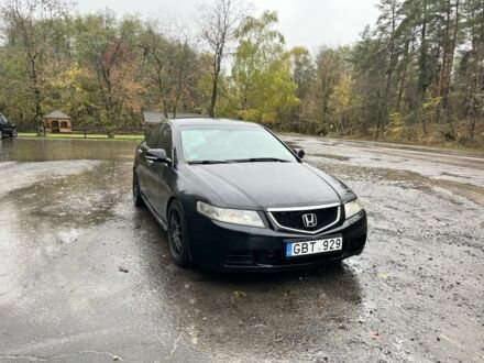 Чорний Хонда Аккорд, об'ємом двигуна 2.2 л та пробігом 300 тис. км за 2600 $, фото 1 на Automoto.ua