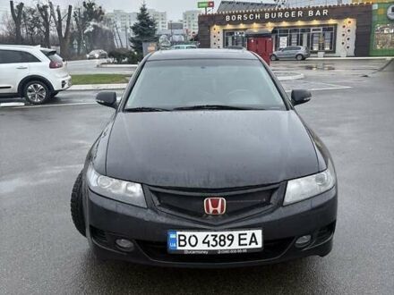 Черный Хонда Аккорд, объемом двигателя 2.4 л и пробегом 449 тыс. км за 5500 $, фото 1 на Automoto.ua
