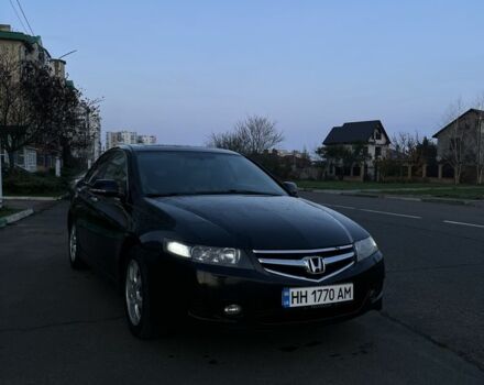Черный Хонда Аккорд, объемом двигателя 2 л и пробегом 330 тыс. км за 5600 $, фото 1 на Automoto.ua