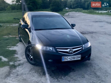Чорний Хонда Аккорд, об'ємом двигуна 2 л та пробігом 350 тис. км за 7500 $, фото 1 на Automoto.ua