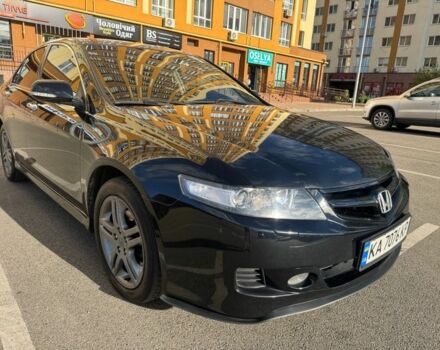 Черный Хонда Аккорд, объемом двигателя 2 л и пробегом 242 тыс. км за 8412 $, фото 1 на Automoto.ua