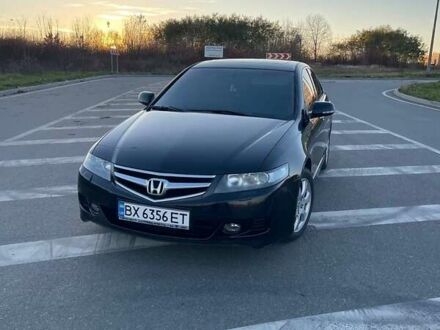 Черный Хонда Аккорд, объемом двигателя 2 л и пробегом 220 тыс. км за 6999 $, фото 1 на Automoto.ua