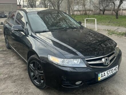 Черный Хонда Аккорд, объемом двигателя 2 л и пробегом 203 тыс. км за 7600 $, фото 1 на Automoto.ua