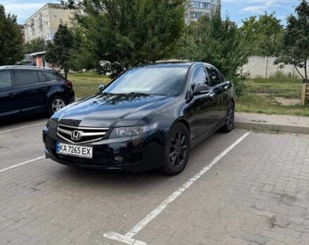 Черный Хонда Аккорд, объемом двигателя 2.4 л и пробегом 280 тыс. км за 5500 $, фото 1 на Automoto.ua