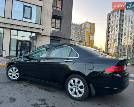 Чорний Хонда Аккорд, об'ємом двигуна 2 л та пробігом 177 тис. км за 7499 $, фото 1 на Automoto.ua