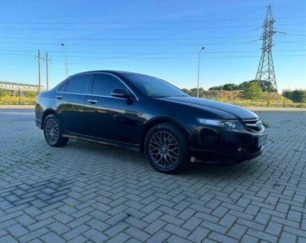 Черный Хонда Аккорд, объемом двигателя 2.4 л и пробегом 200 тыс. км за 7500 $, фото 1 на Automoto.ua