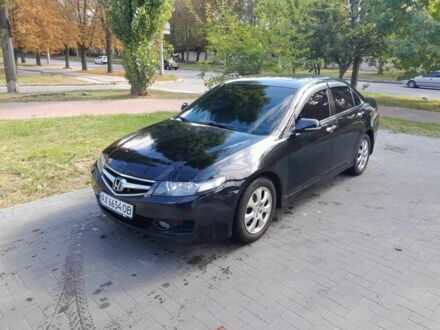 Хонда Аккорд 2007 у Кременчуге на Automoto.ua Чорний Хонда Аккорд, об'ємом двигуна 2 л та пробігом 273 тис. км за 7500 $, фото 1 на Automoto.ua