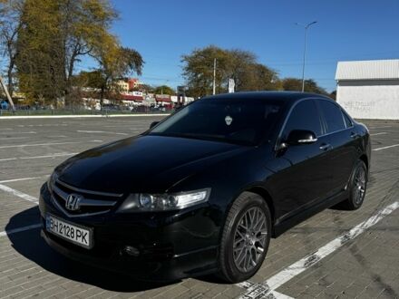 Черный Хонда Аккорд, объемом двигателя 2.4 л и пробегом 201 тыс. км за 8150 $, фото 1 на Automoto.ua